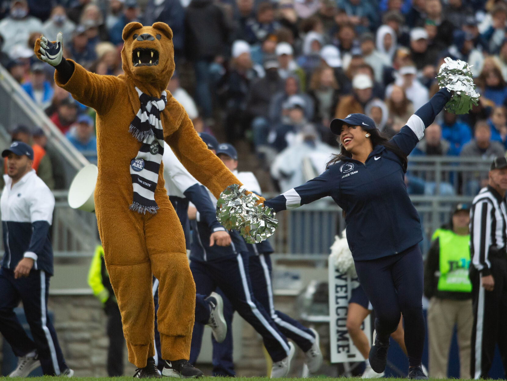 Penn State football vs. Illinois - Nittany Lion 2